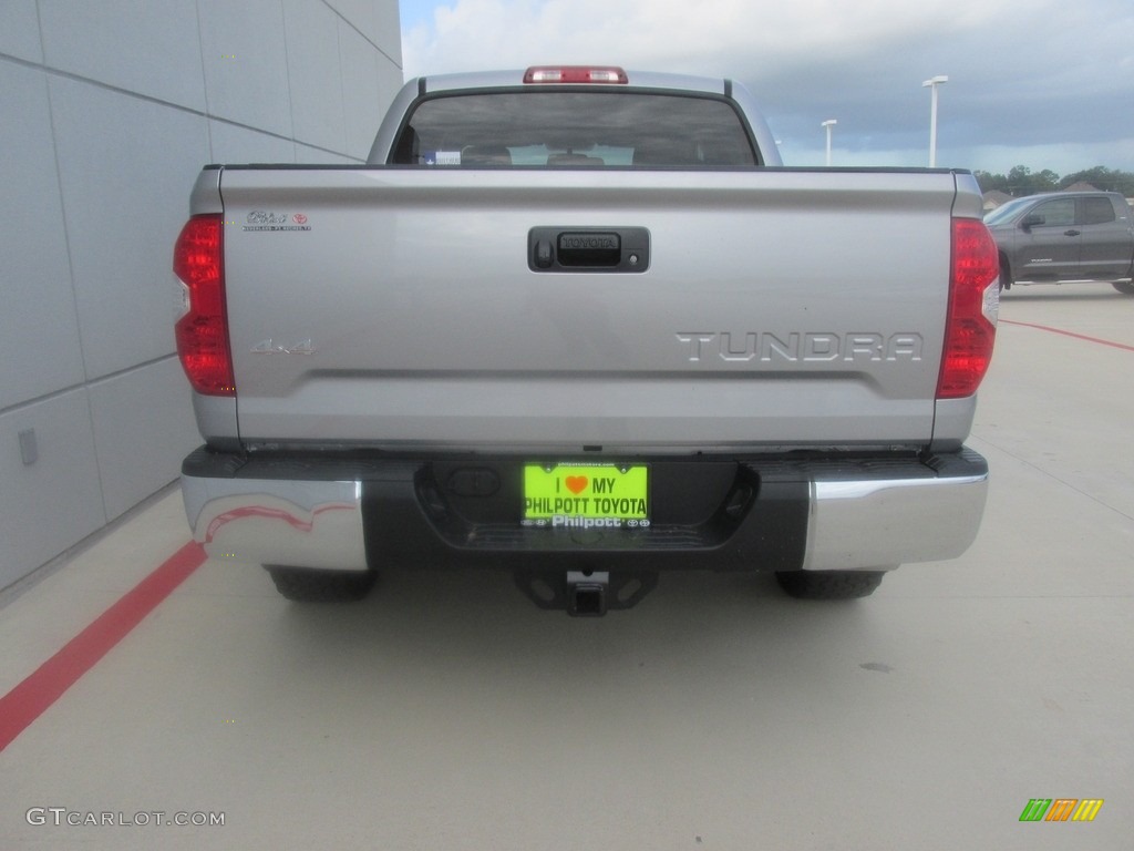 2016 Tundra SR5 CrewMax 4x4 - Silver Sky Metallic / Graphite photo #5