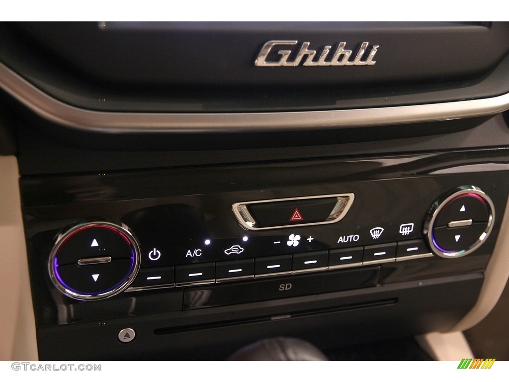 2014 Ghibli S Q4 - Blu Emozione (Blue) / Sabbia photo #25