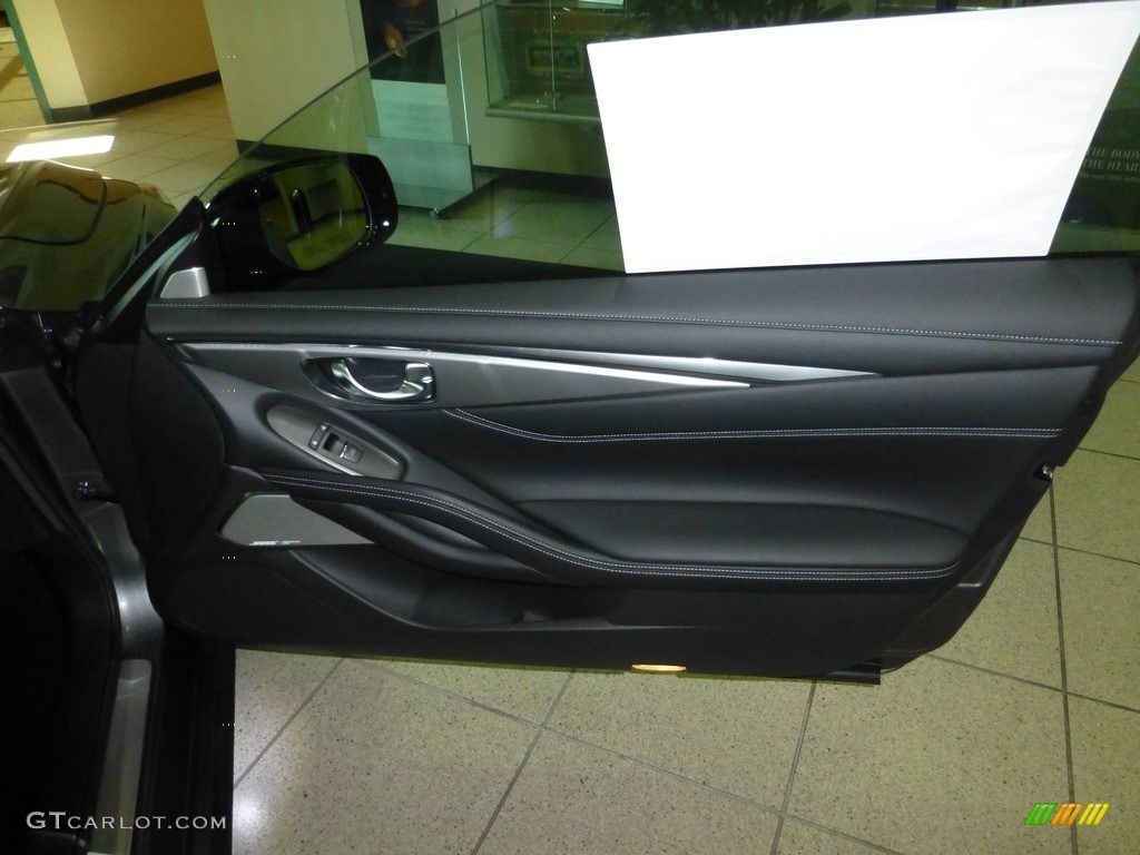 2017 Infiniti Q60 3.0t Premium Coupe Graphite Door Panel Photo #115521209