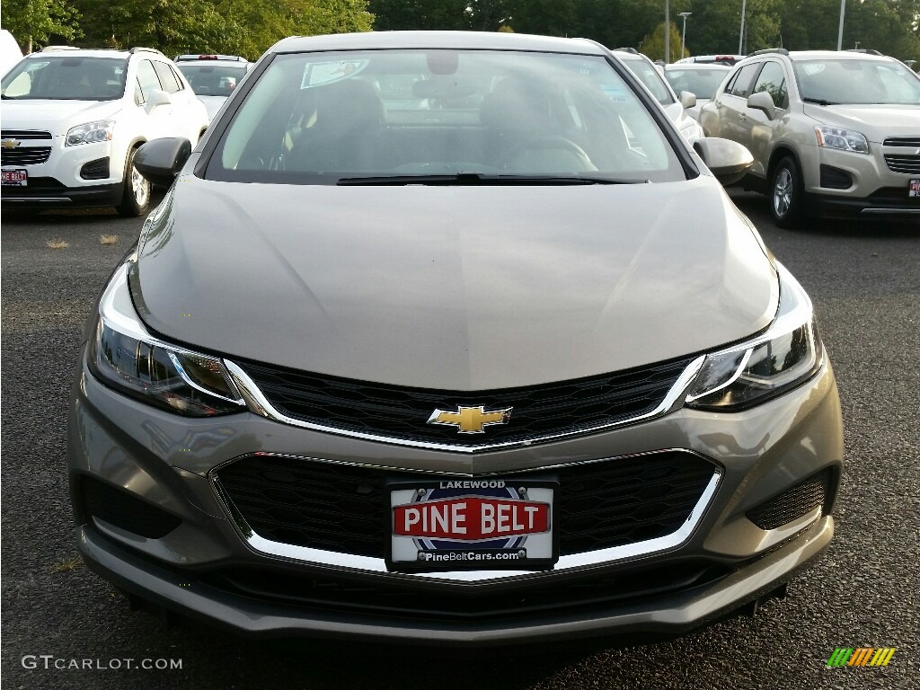 2017 Cruze LT - Pepperdust Metallic / Jet Black photo #2