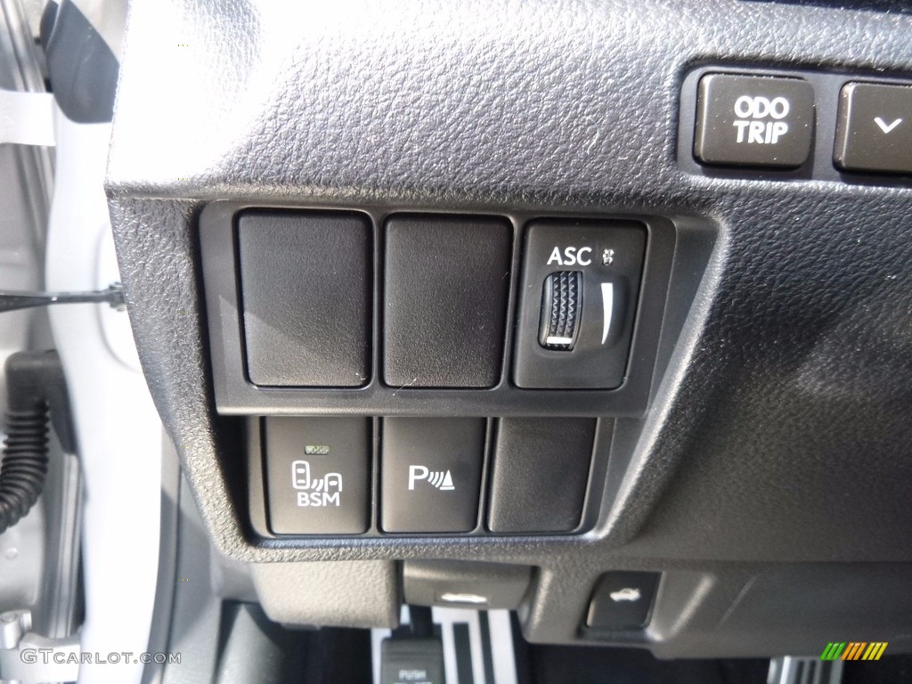 2016 Lexus RC 300 AWD Coupe Controls Photo #115523081