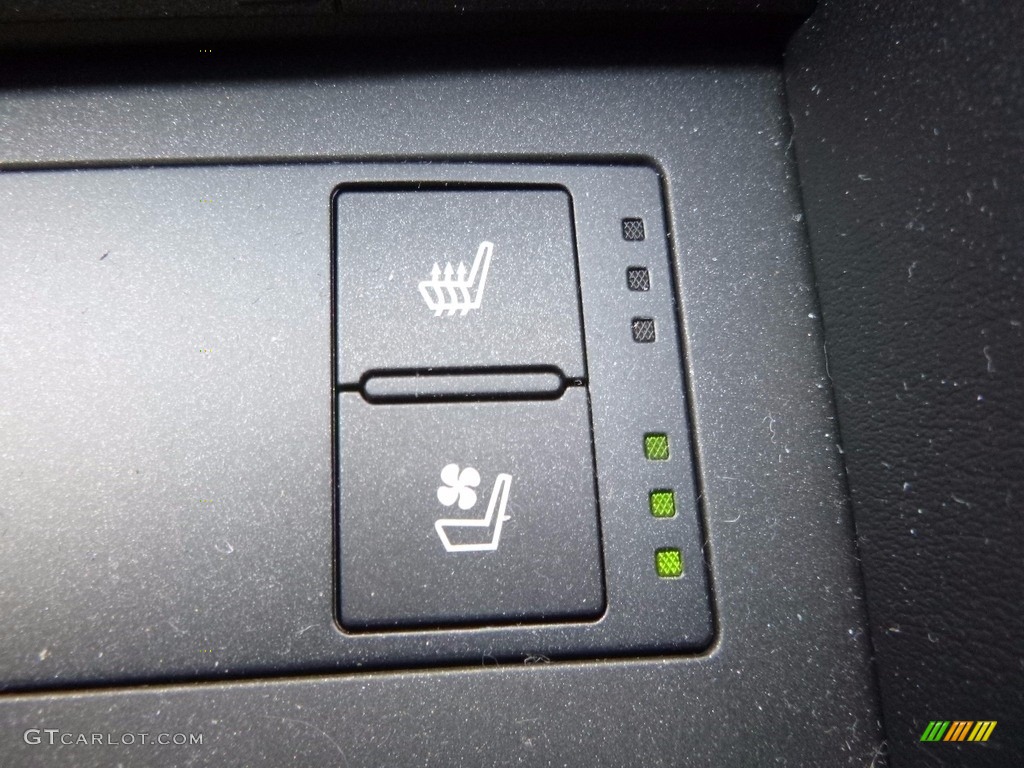 2016 Lexus RC 300 AWD Coupe Controls Photo #115523231