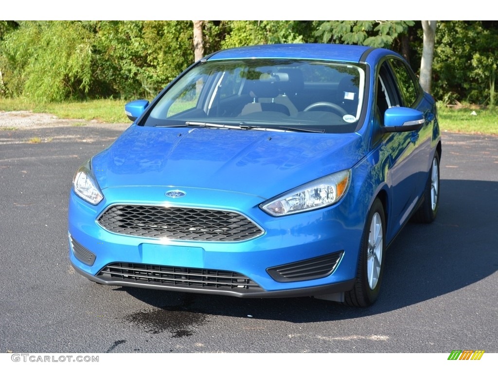 2015 Focus SE Sedan - Blue Candy Metallic / Charcoal Black photo #9