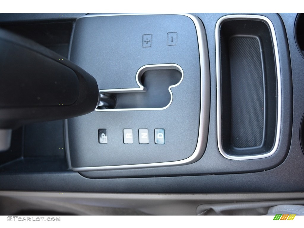 2009 Sorento LX - Sand Beige / Beige photo #17