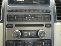 2010 White Suede Metallic Ford Taurus SEL  photo #16