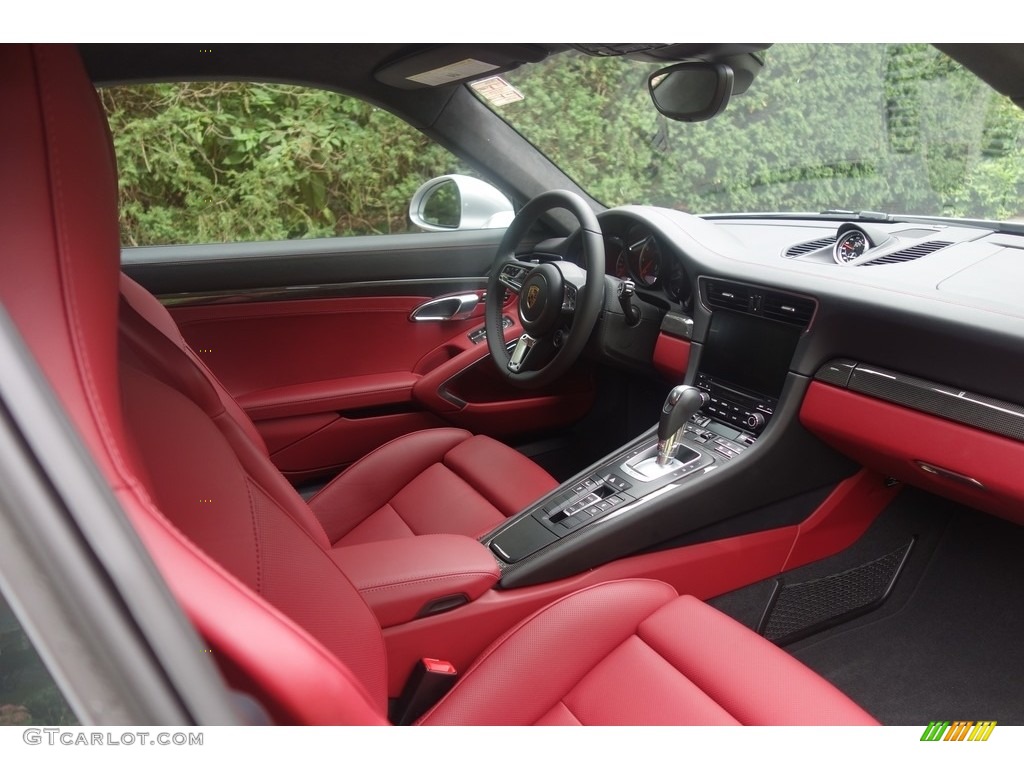 2017 Porsche 911 Turbo S Coupe Black/Bordeaux Red Dashboard Photo #115531312