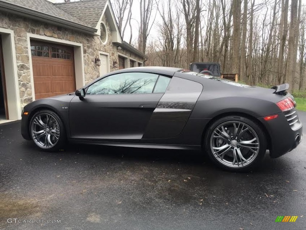 2015 R8 V10 Plus - Mythos Black Metallic / Black photo #5