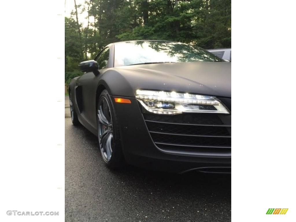 2015 R8 V10 Plus - Mythos Black Metallic / Black photo #15