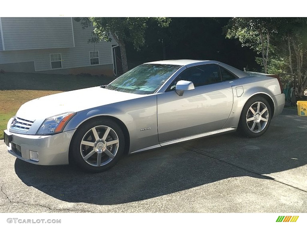 Light Platinum Cadillac XLR