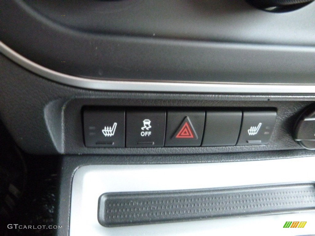 2017 Jeep Compass High Altitude 4x4 Controls Photo #115538759
