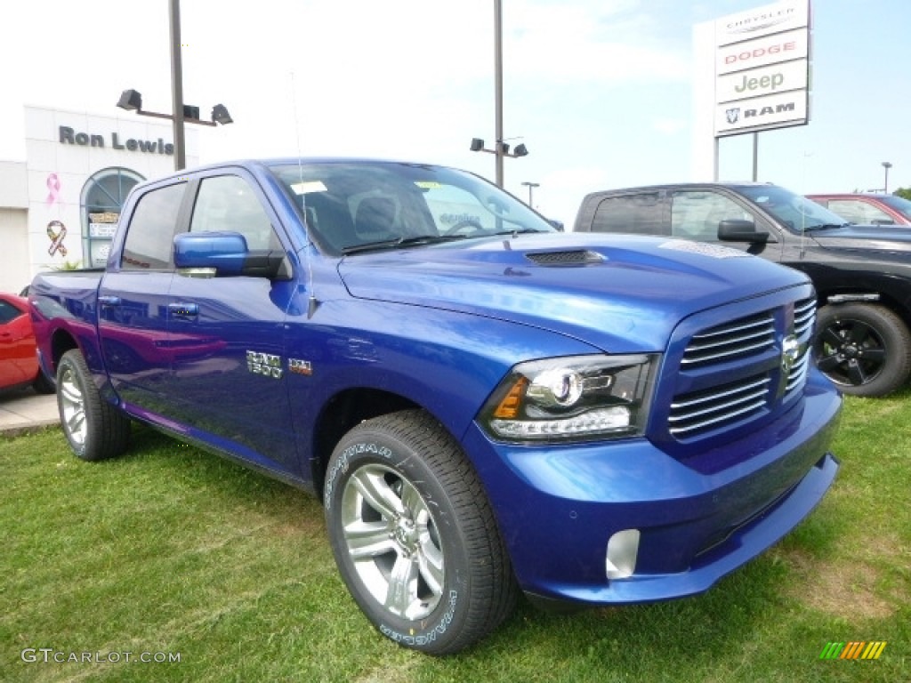 2017 1500 Sport Crew Cab 4x4 - Blue Streak Pearl / Black photo #11