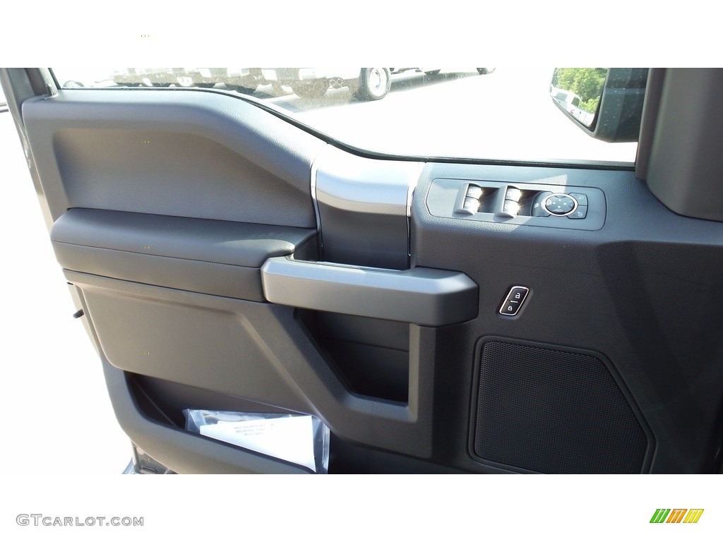 2016 F150 XLT SuperCab 4x4 - Magnetic / Black photo #12