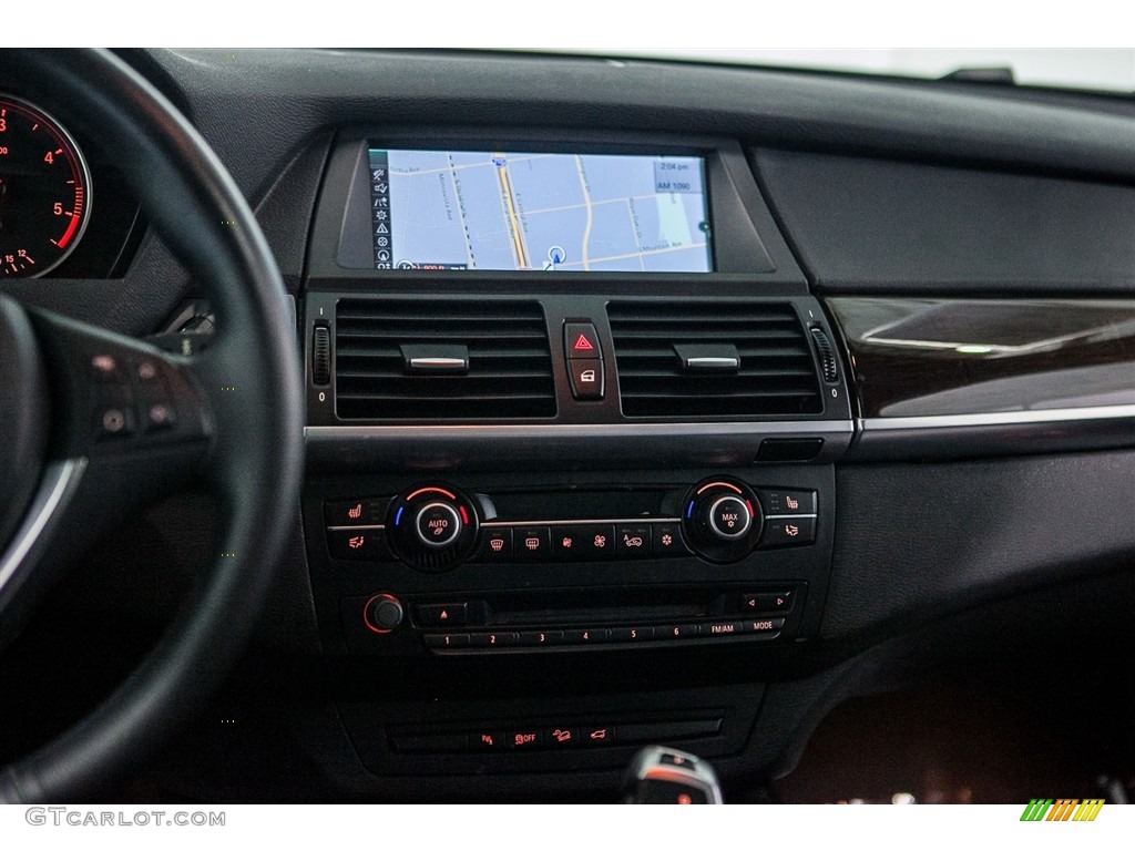 2013 BMW X5 xDrive 35d Controls Photo #115543526