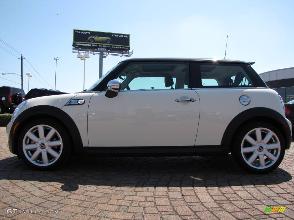2009 Cooper S Hardtop - Pepper White / Lounge Carbon Black Leather photo #2