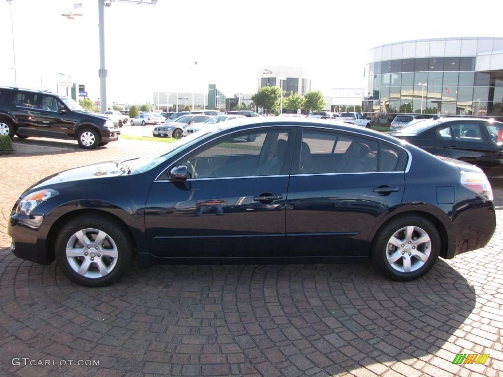 2007 Altima 2.5 SL - Majestic Blue Metallic / Blond photo #10