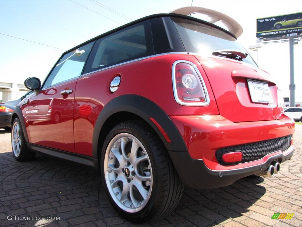 2009 Cooper S Hardtop - Chili Red / Black/Rooster Red photo #3