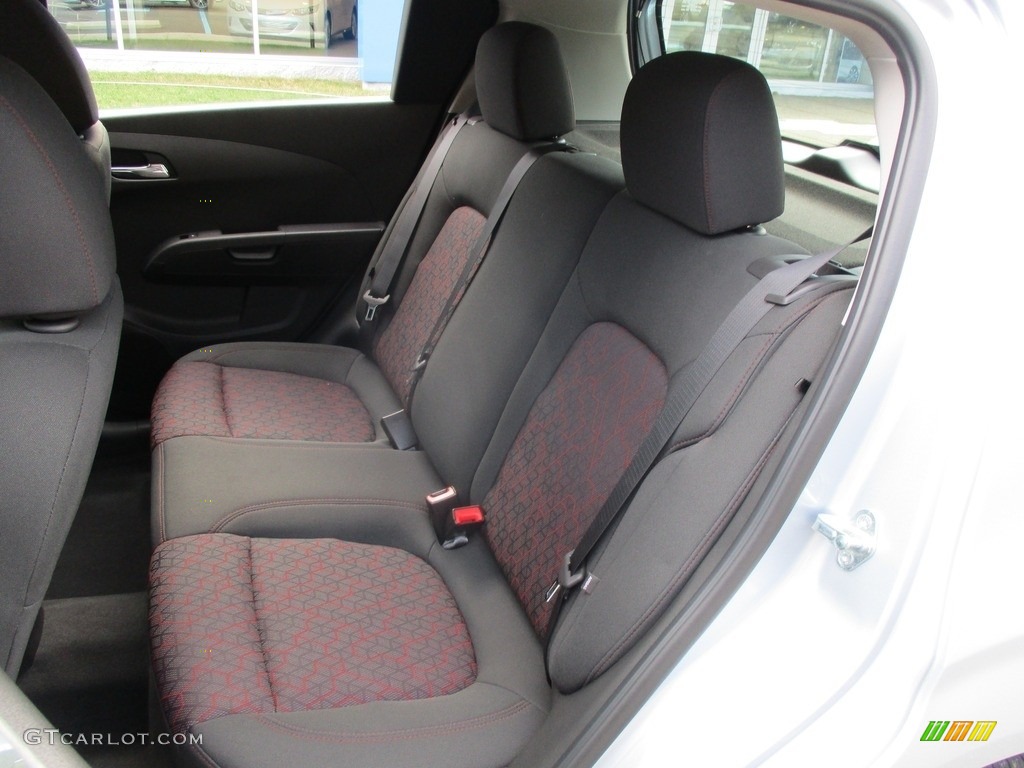 Jet Black Interior 2017 Chevrolet Sonic LT Hatchback Photo #115548398