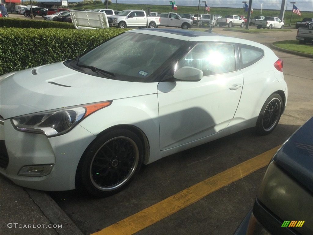 2012 Veloster  - Century White / Gray photo #1