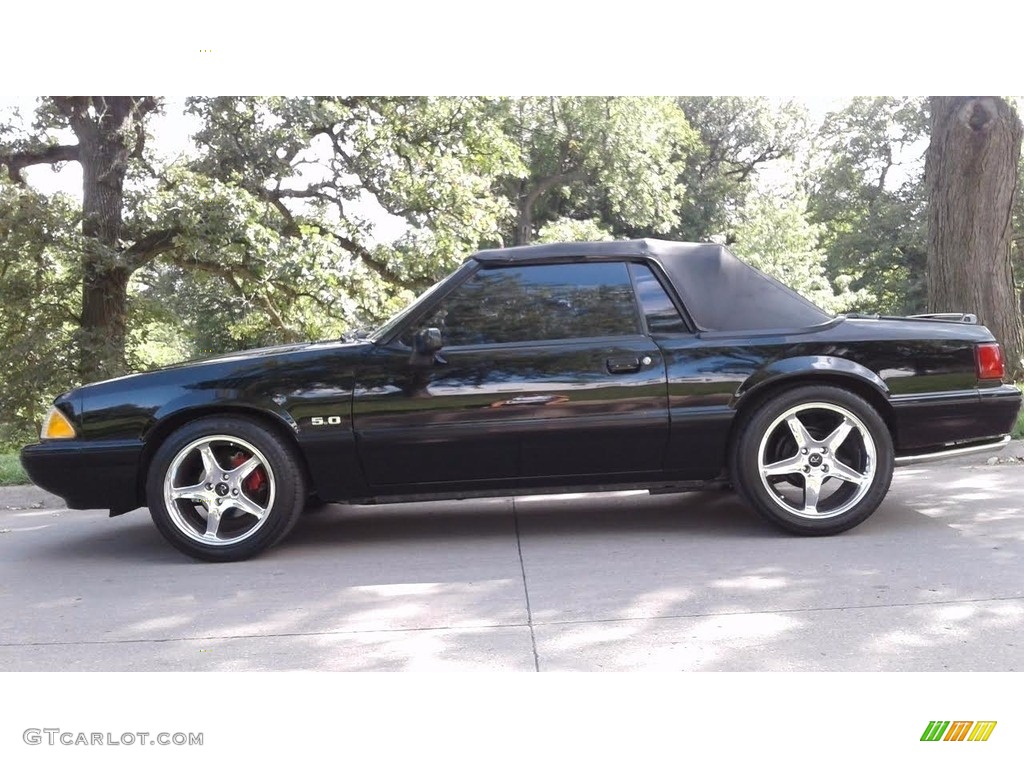 1993 Ford Mustang LX Convertible Exterior Photos