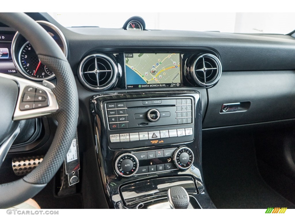 2017 Mercedes-Benz SLC 300 Roadster Controls Photo #115551374