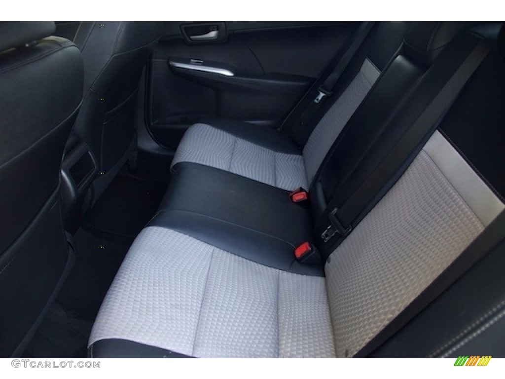 2013 Camry SE - Cosmic Gray Metallic / Black/Ash photo #4