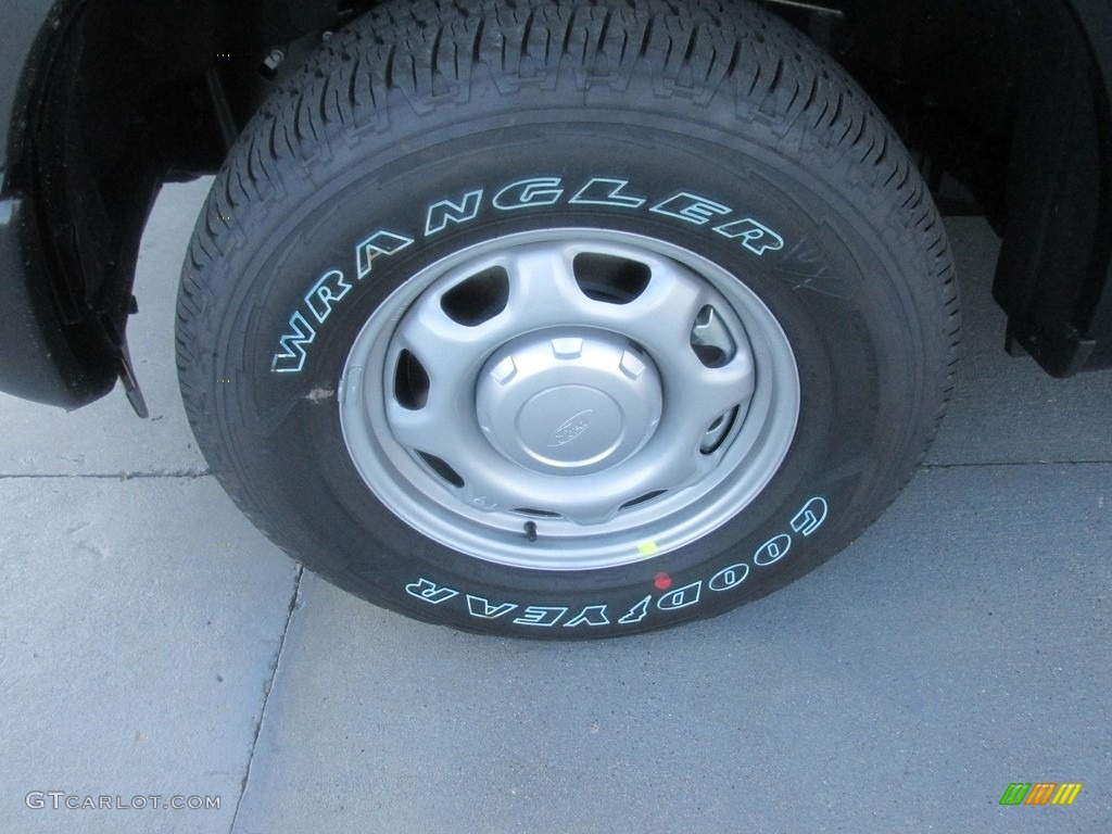 2016 F150 XL SuperCrew 4x4 - Shadow Black / Medium Earth Gray photo #11
