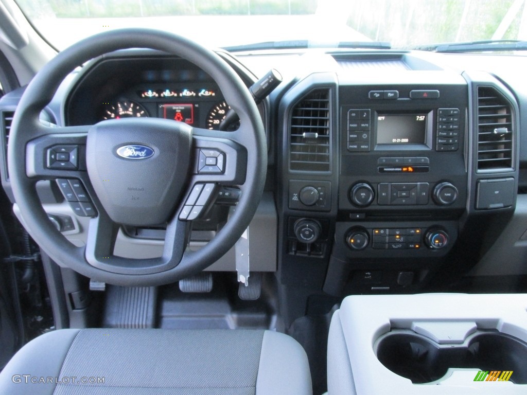 2016 F150 XL SuperCrew 4x4 - Shadow Black / Medium Earth Gray photo #23