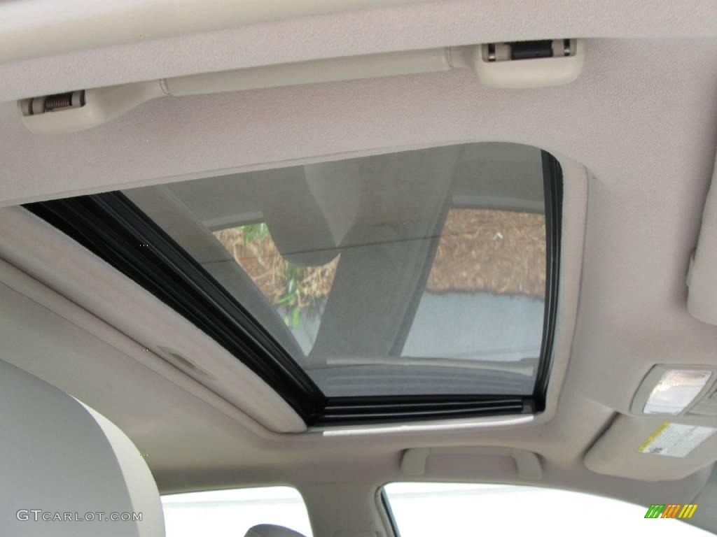 2007 Camry XLE - Aloe Green Metallic / Bisque photo #9