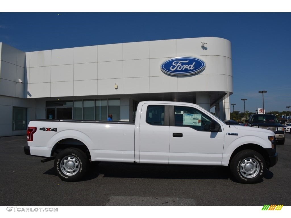 2016 F150 XL SuperCab 4x4 - Oxford White / Medium Earth Gray photo #2