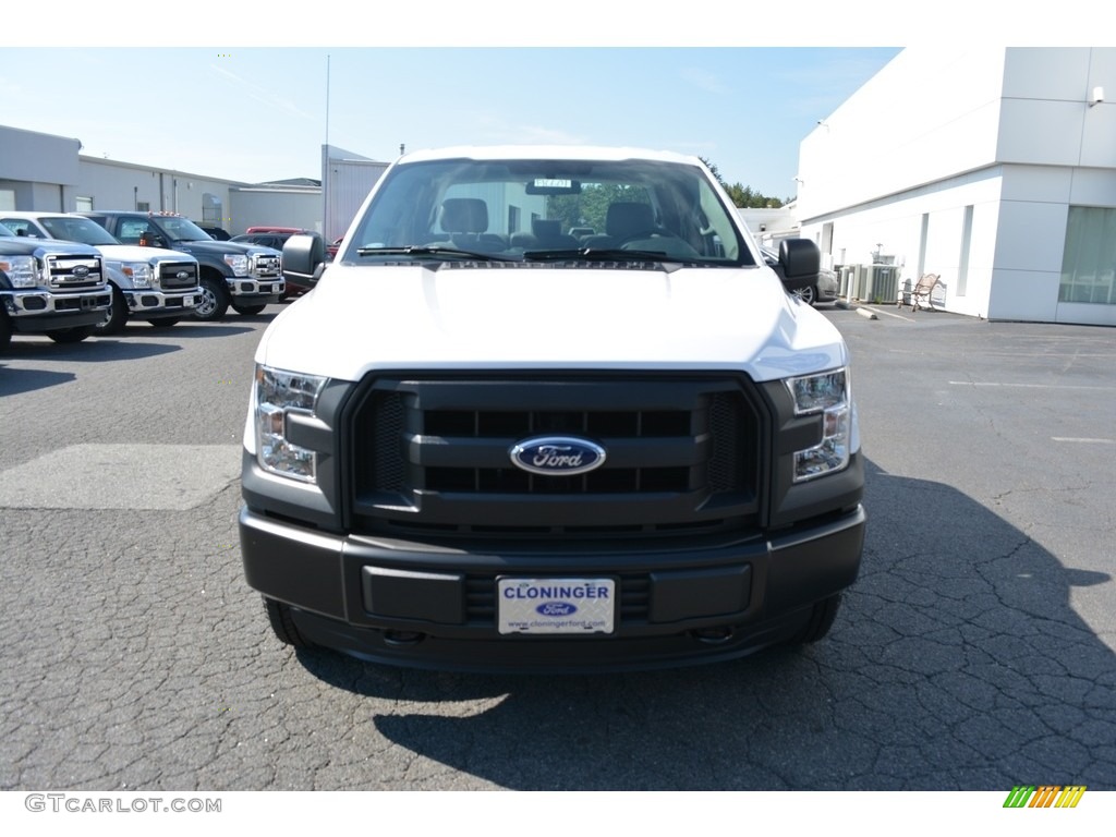 2016 F150 XL SuperCab 4x4 - Oxford White / Medium Earth Gray photo #4