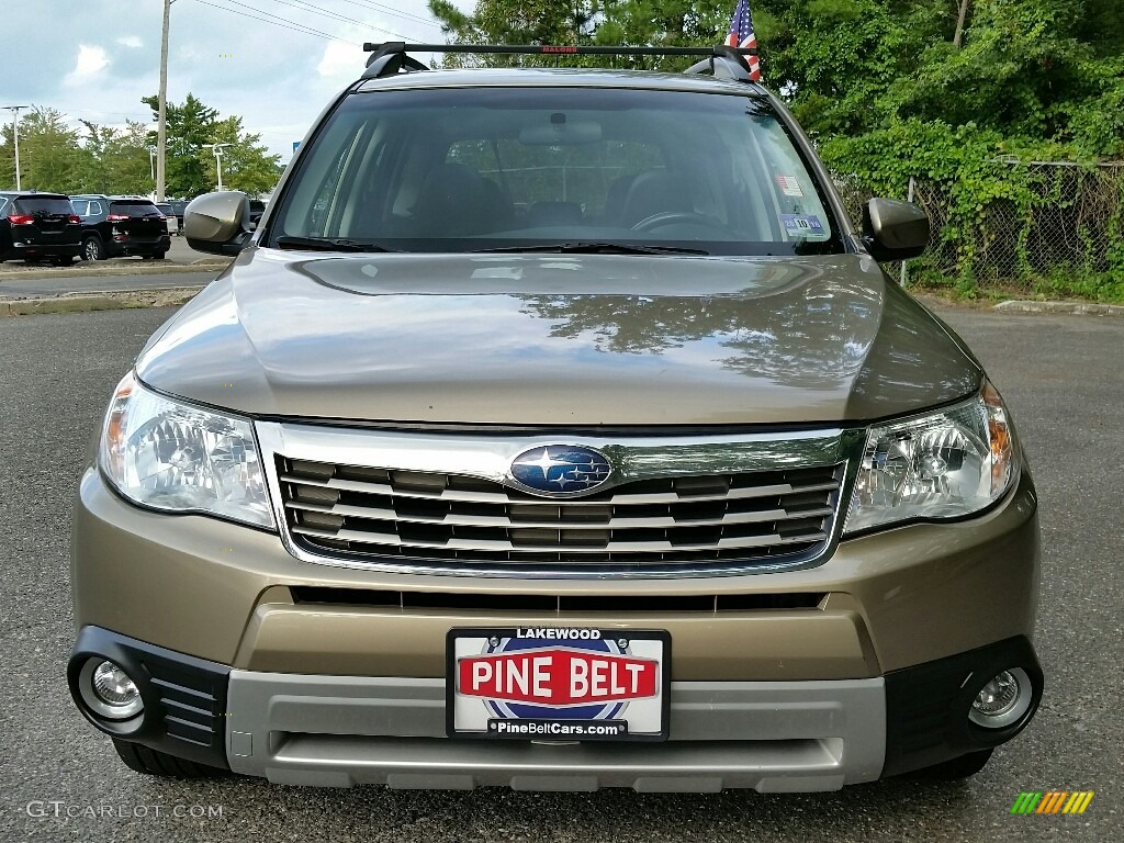2009 Forester 2.5 X Limited - Topaz Gold Metallic / Black photo #2