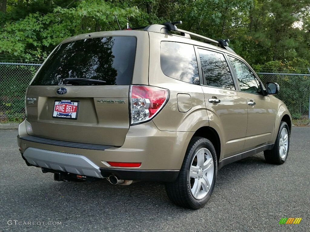 2009 Forester 2.5 X Limited - Topaz Gold Metallic / Black photo #5