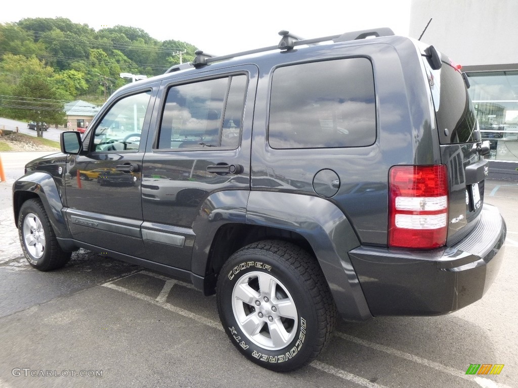 2010 Liberty Sport 4x4 - Dark Charcoal Pearl / Dark Slate Gray photo #2