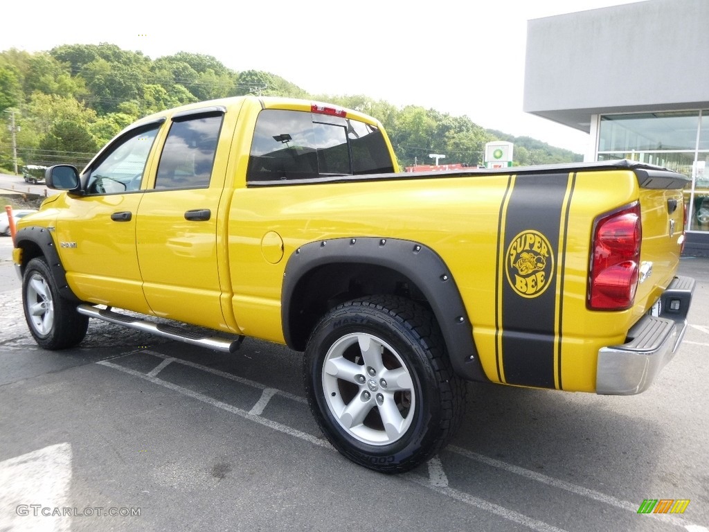 2008 Ram 1500 SLT Quad Cab 4x4 - Detonator Yellow / Medium Slate Gray photo #2