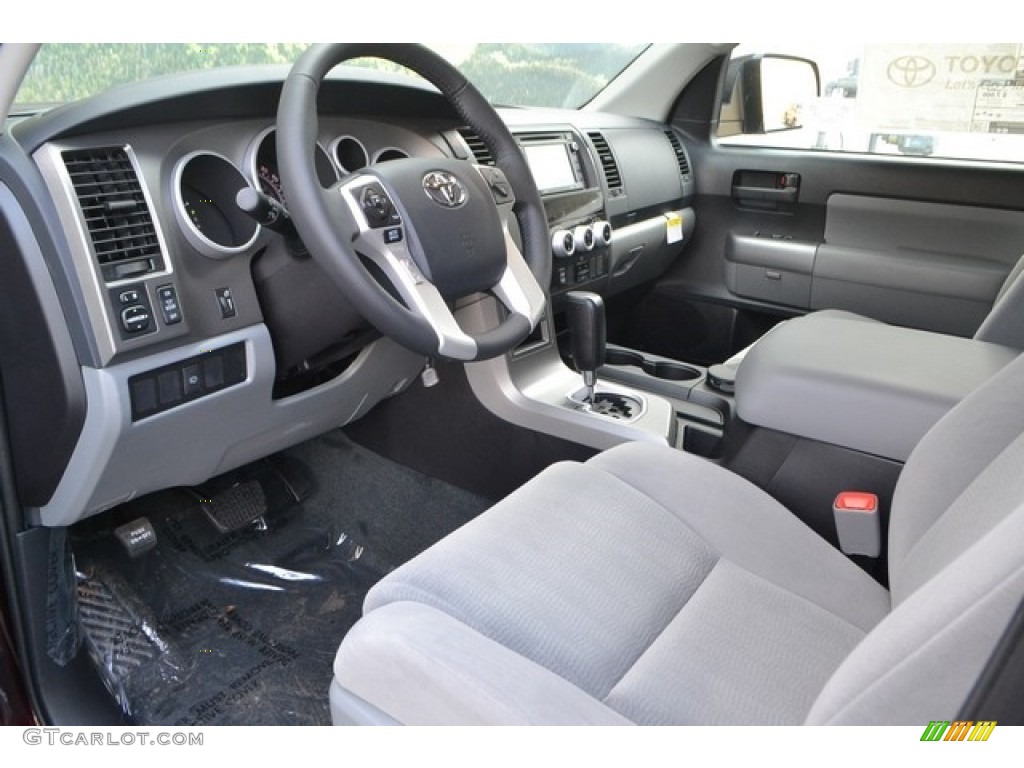 Gray Interior 2016 Toyota Sequoia SR5 4x4 Photo #115583139
