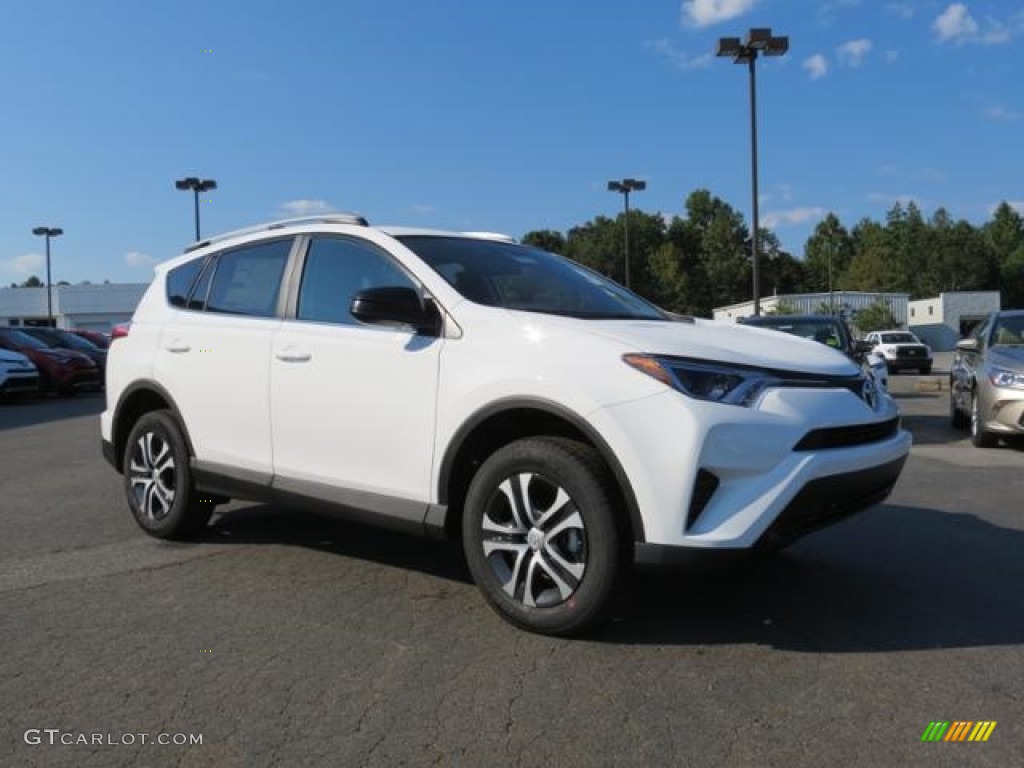 2016 RAV4 LE AWD - Super White / Black photo #1