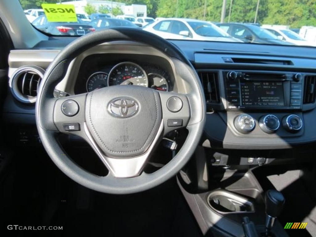 2016 RAV4 LE - Black Currant Metallic / Black photo #5