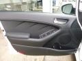 2017 Clear White Kia Forte LX  photo #14