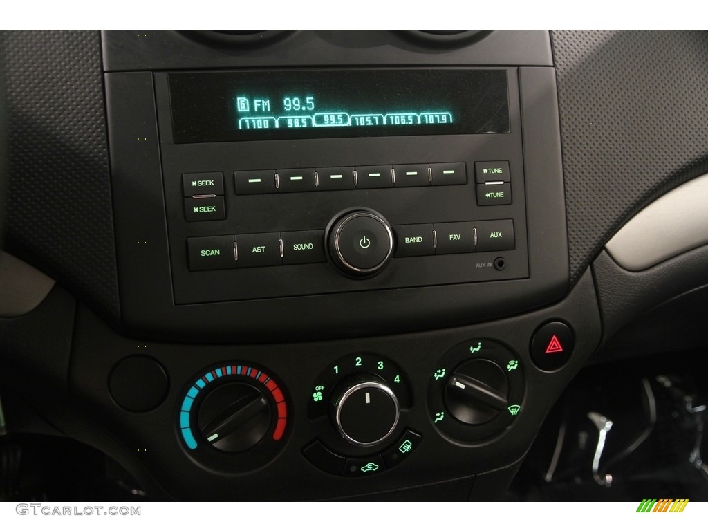 2009 Aveo Aveo5 LT - Medium Gray / Charcoal photo #9