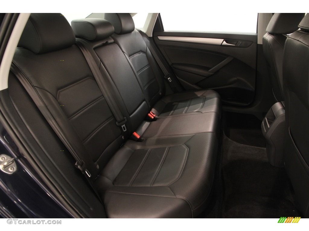 2015 Passat Wolfsburg Edition Sedan - Night Blue Metallic / Titan Black photo #13