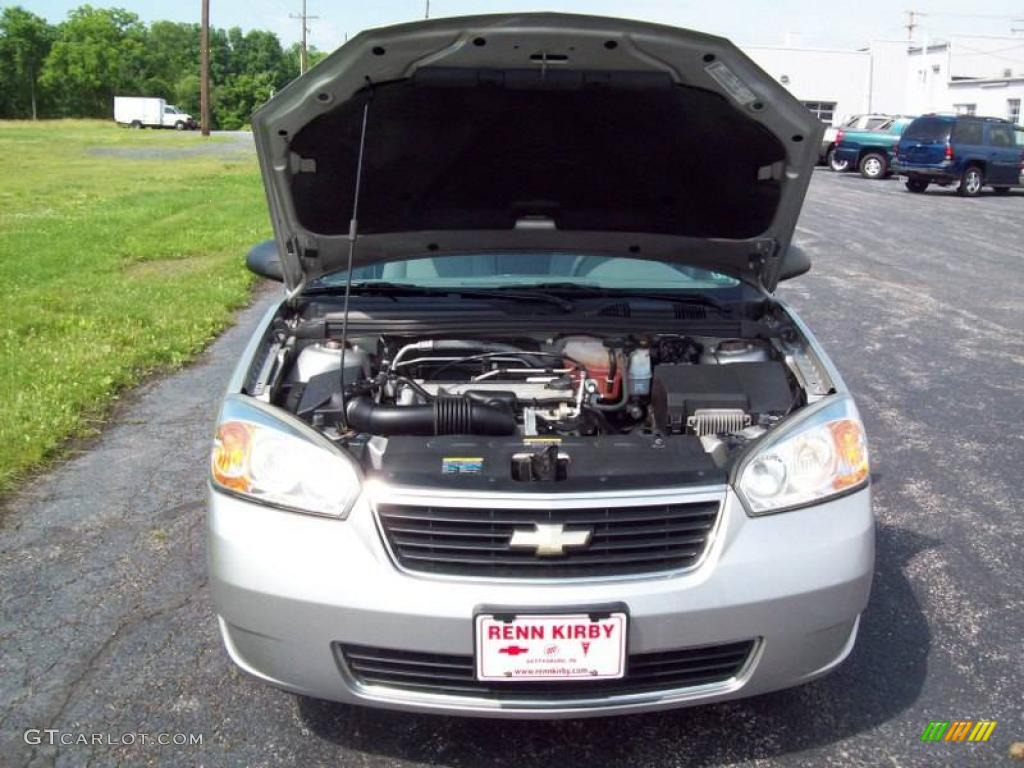 2006 Malibu LS Sedan - Silverstone Metallic / Titanium Gray photo #10