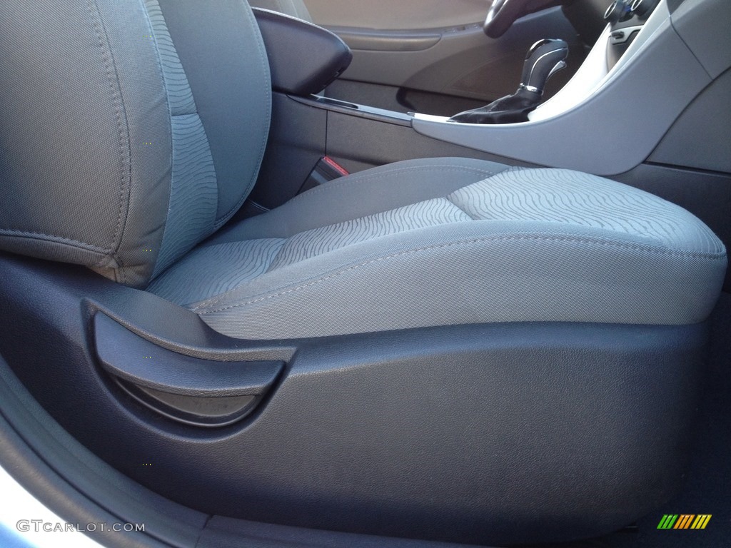 2011 Sonata Hybrid - Blue Sky Metallic / Gray photo #24