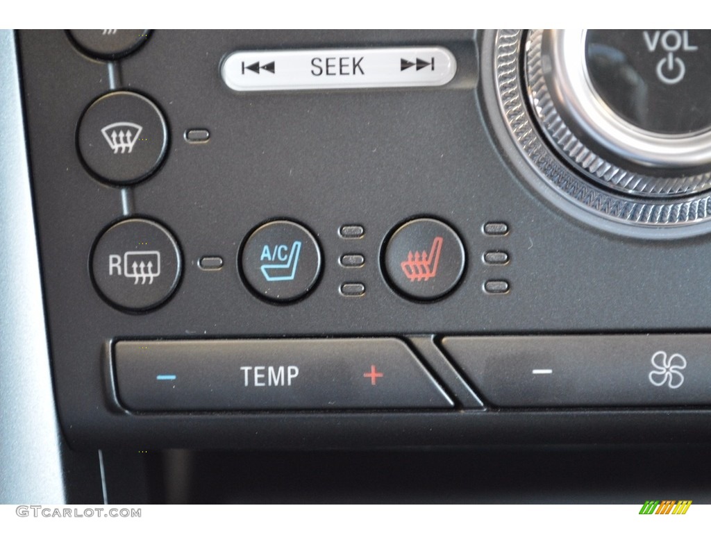 2017 Ford Fusion Titanium Controls Photo #115598368