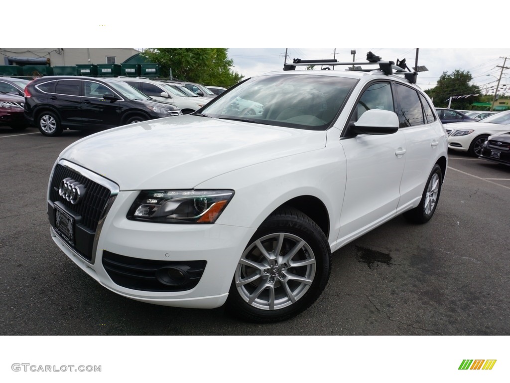 2012 Q5 2.0 TFSI quattro - Glacier White Metallic / Cardamom Beige photo #1
