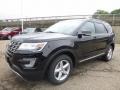 2017 Shadow Black Ford Explorer XLT 4WD  photo #6