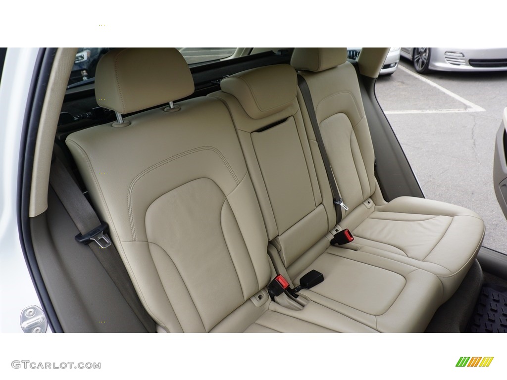 2012 Q5 2.0 TFSI quattro - Glacier White Metallic / Cardamom Beige photo #7