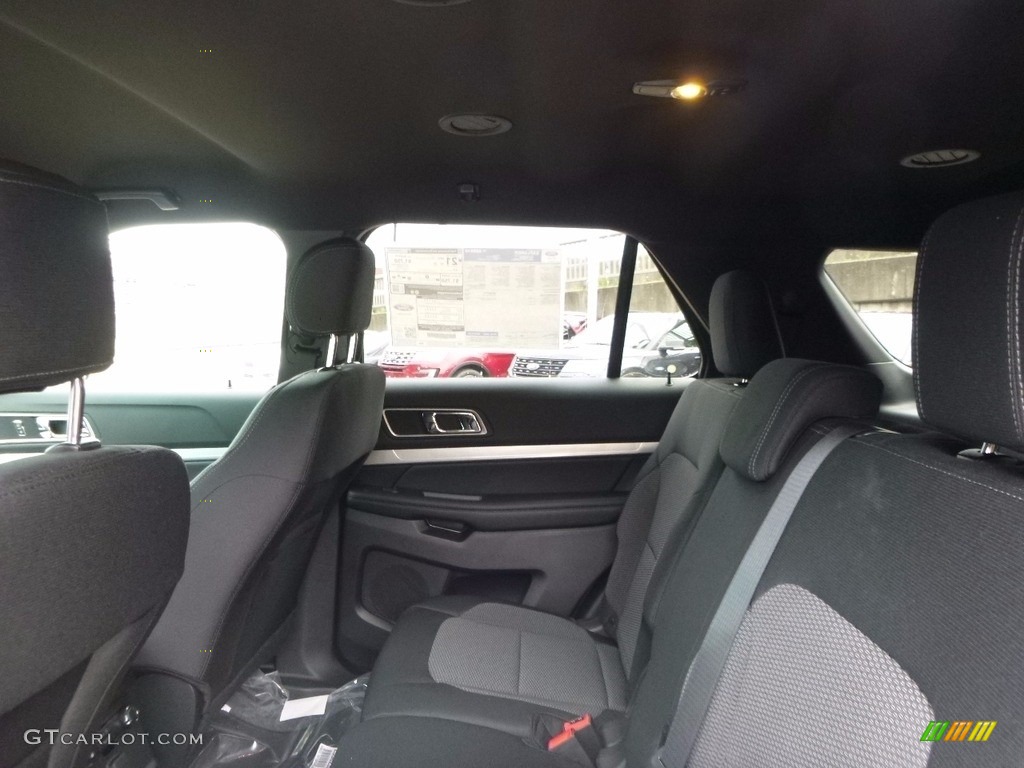 2017 Explorer XLT 4WD - Shadow Black / Ebony Black photo #11