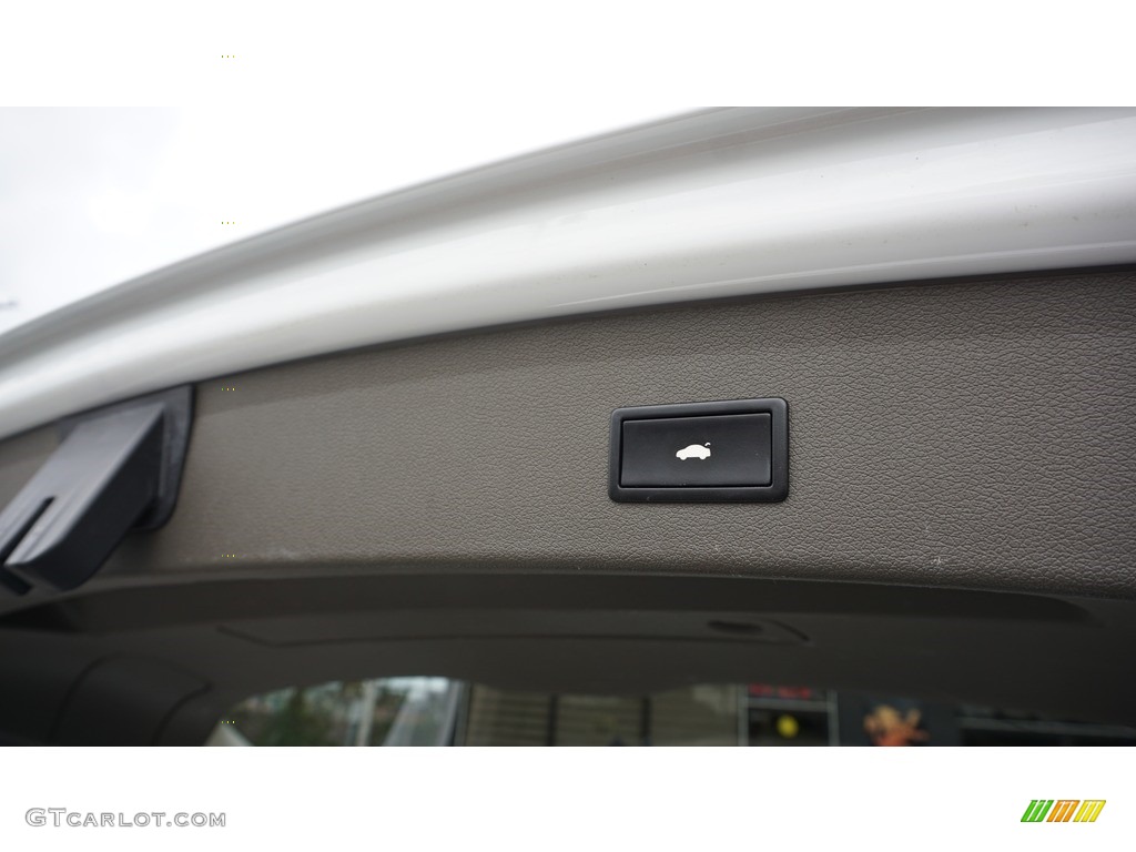 2012 Q5 2.0 TFSI quattro - Glacier White Metallic / Cardamom Beige photo #31