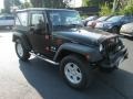 Black - Wrangler X 4x4 Photo No. 4