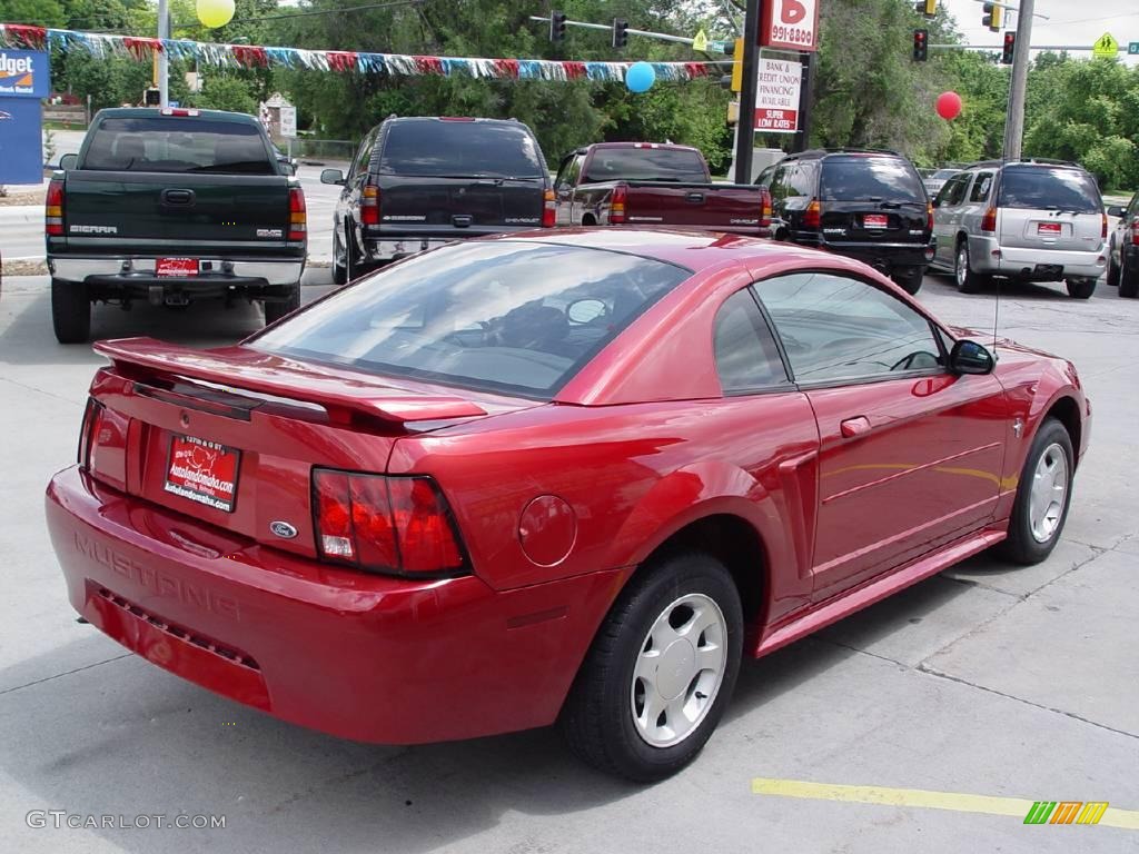 2001 Mustang V6 Coupe - Laser Red Metallic / Dark Charcoal photo #6